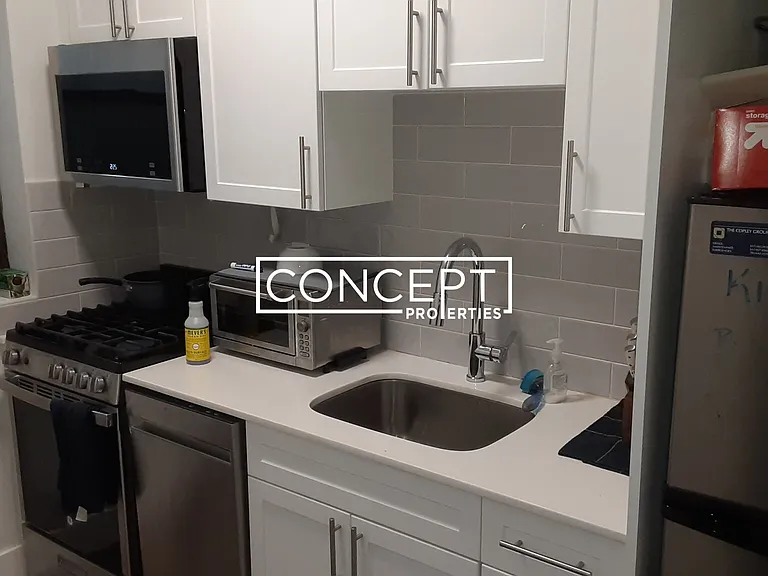 81 Park Dr #1CP — Photo 1