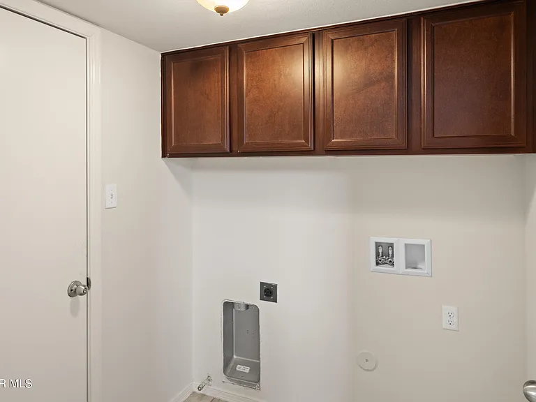 14432 Russell Borea Ave — Photo 9