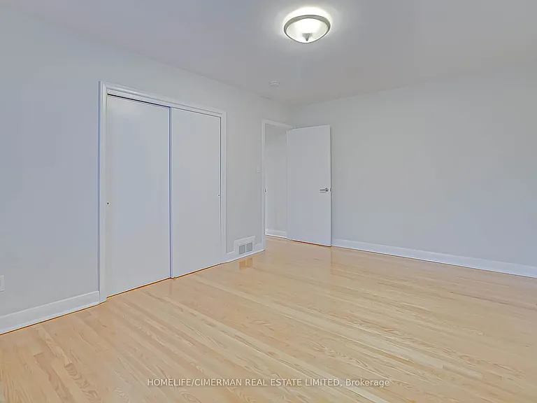 25 Sage Ave — Photo 13