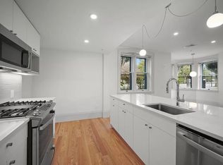 31 Parade St #101, Providence, RI 02909