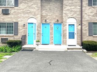 East Mountain Village, Waterbury, CT 06706