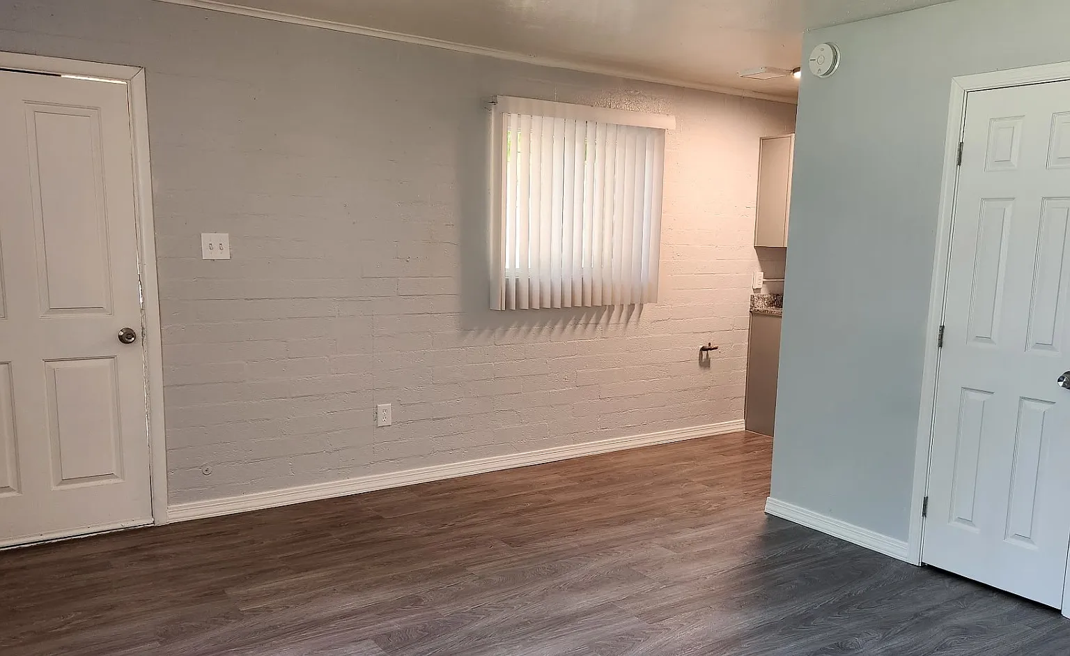 2645 W. Morten Avenue - 5 — Photo 3