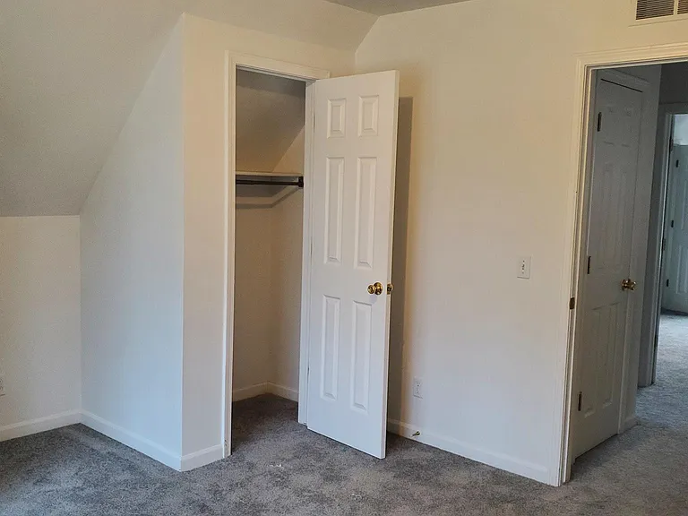21015 Glen Lodge Rd — Photo 22