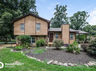 2987 Hillwood Dr, Lawrenceville, GA
