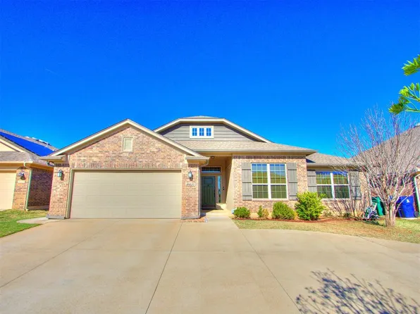 18820 Vea Dr, Edmond, OK 73012