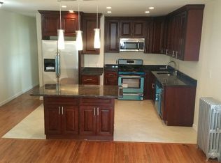 9208 78th St, Woodhaven, NY 11421