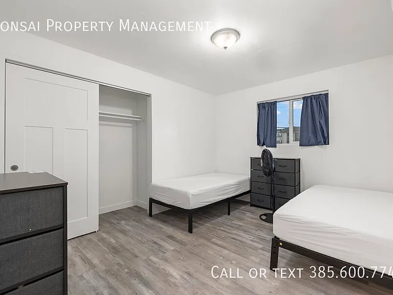 1641 Sandhill Rd — Photo 18