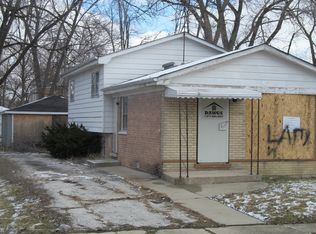 115 W 158th St, Harvey, IL 60426
