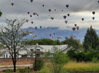 522 Rohan Rd NW, Albuquerque, NM 87114
