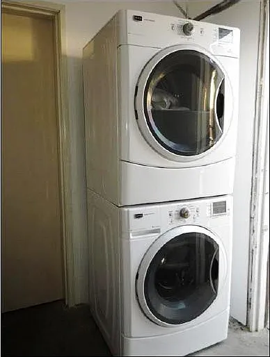 Unit Photo