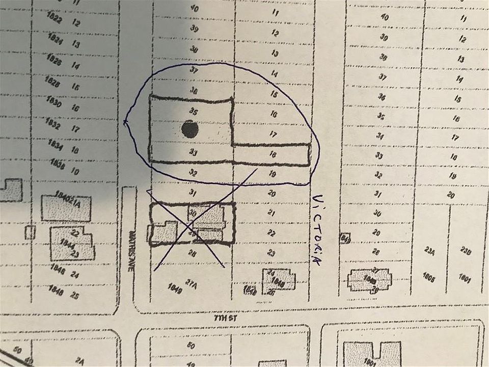 2nd image of 1850 Mathis Victoria St