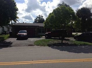 3100 Knolls Rd, Hollywood, FL 33025