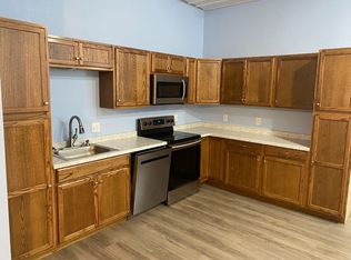 6300 Carver Rd, Neosho, MO 64850