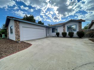 8522 Snow White Dr, El Cajon, CA 92021