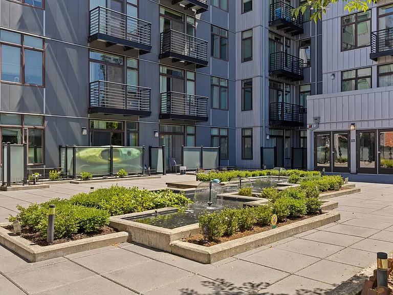 Evolve Apartments — Photo 9
