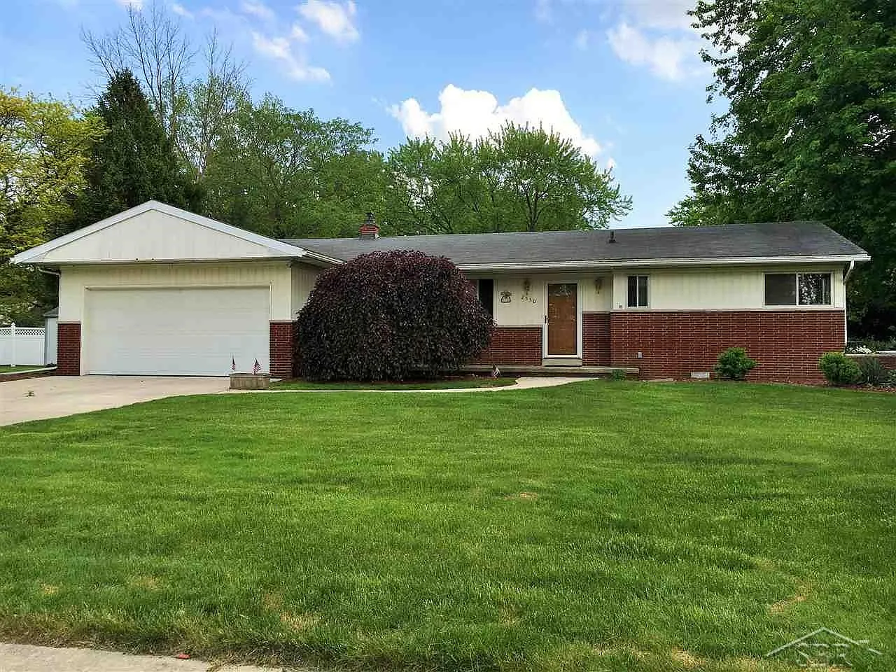 2550 Larry Tim Dr photo 1