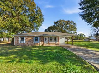 452 Scenic Dr, Ville Platte, LA 70586