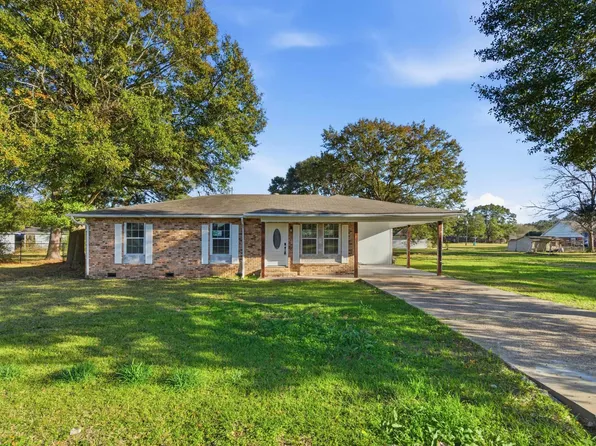 452 Scenic Dr, Ville Platte, LA 70586