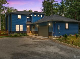 2575 Burnhaven Ln, Bellingham, WA 98226