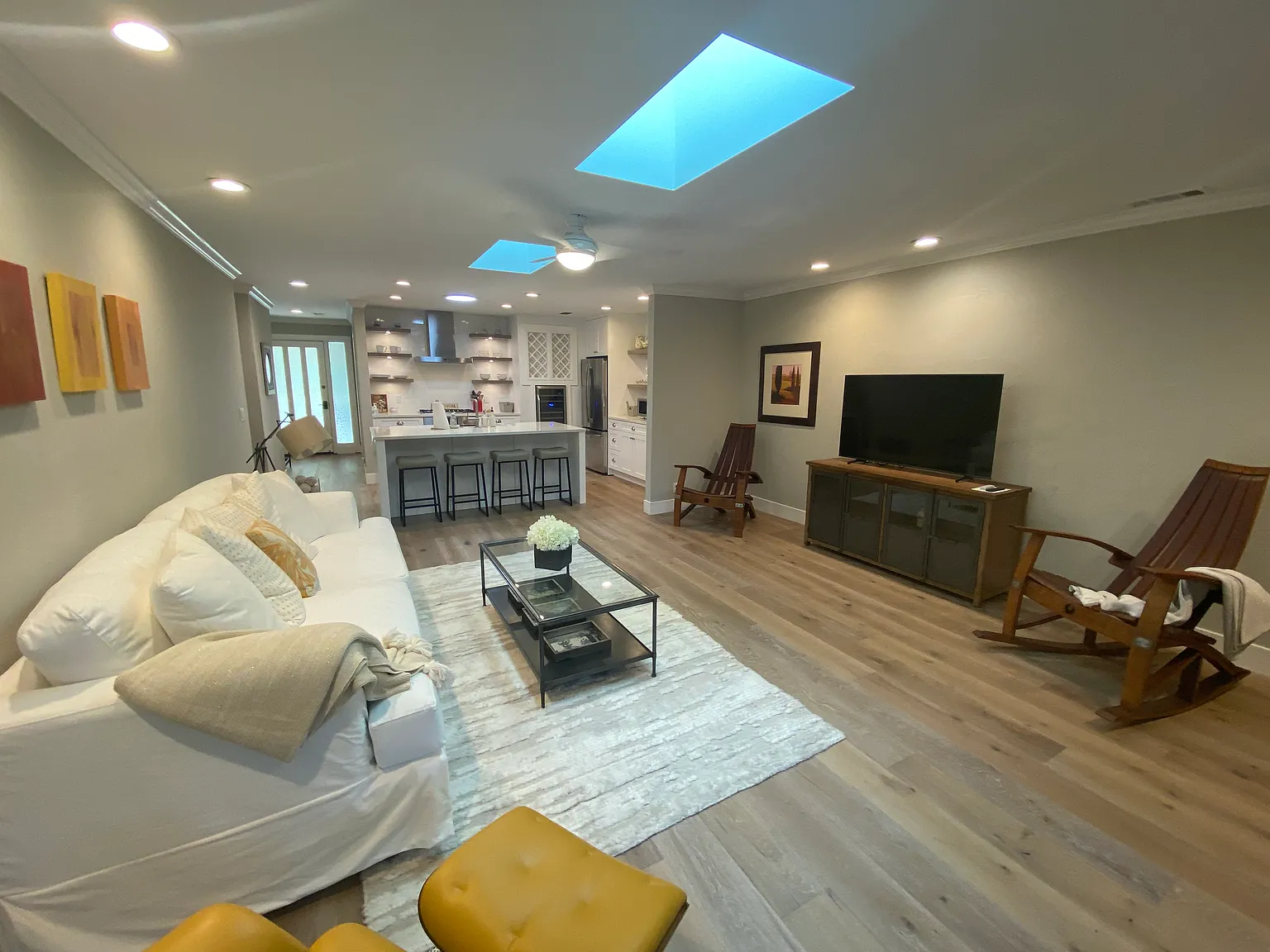 2 bed, 1154 sqft, $4,000 — Photo 4