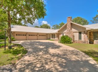 8440 Bay View Dr, Foley, AL 36535