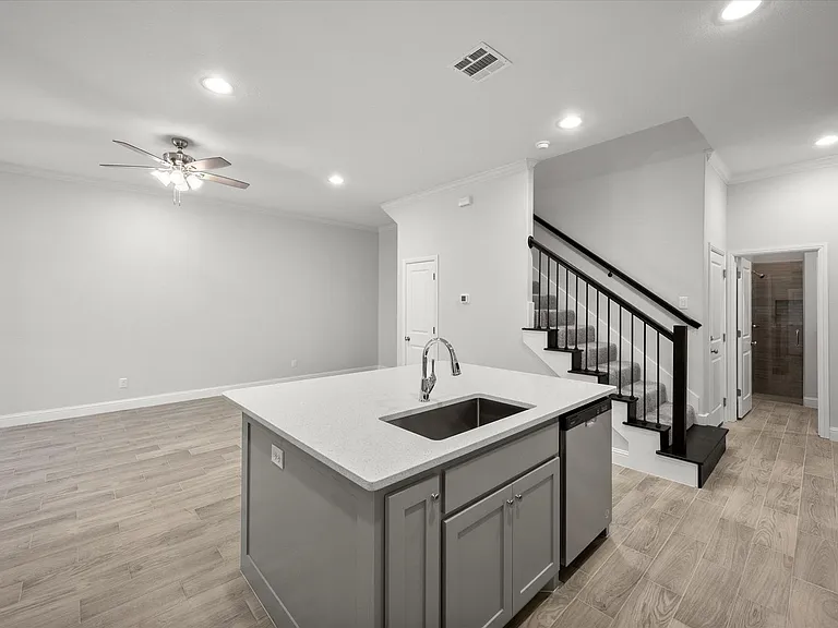 2355 Spring Park Blvd — Photo 21