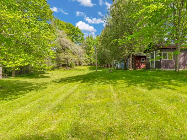1149 N Lakeshore Rd, Port Sanilac, MI 48469