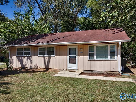2nd image of 2458 Mount Vernon Rd NW