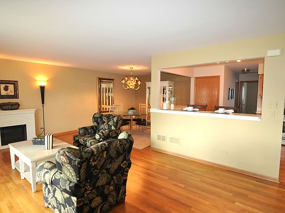 3rd image of 17754 Missouri Ct #111