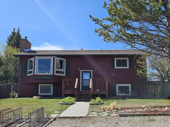 905 W Rochester Ave, Saratoga, WY 82331