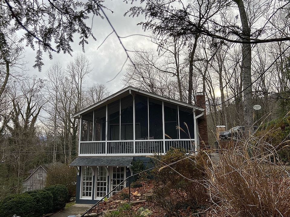 2nd image of 202 Tennessee Rd