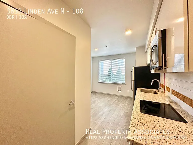 3633 Linden Ave N — Photo 19