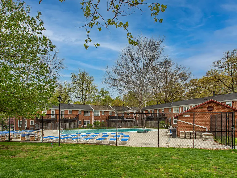 2707 S Walter Reed Dr #B — Photo 17