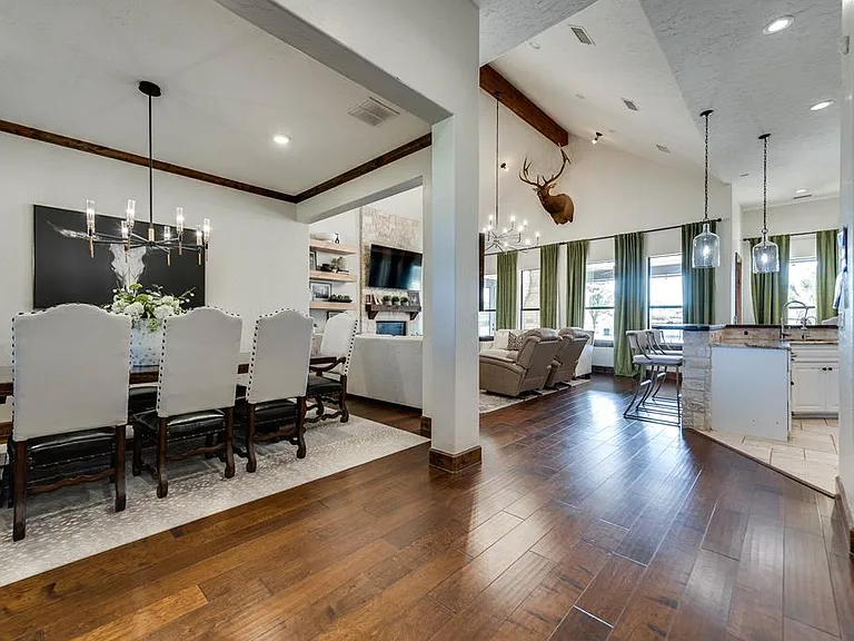 6207 N County Road 1244 — Photo 11