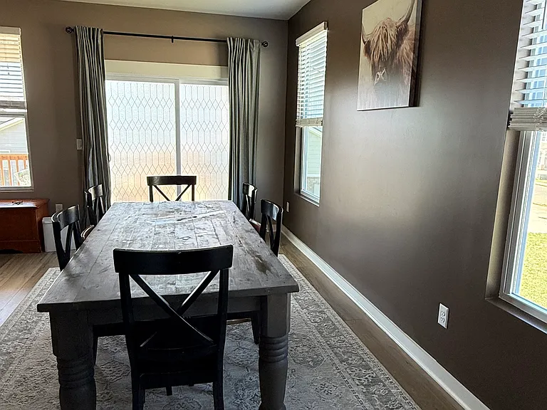 English Oak Dr — Photo 12