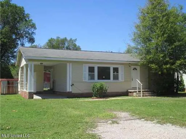 329 Belvedere Dr, Biloxi, MS 39531