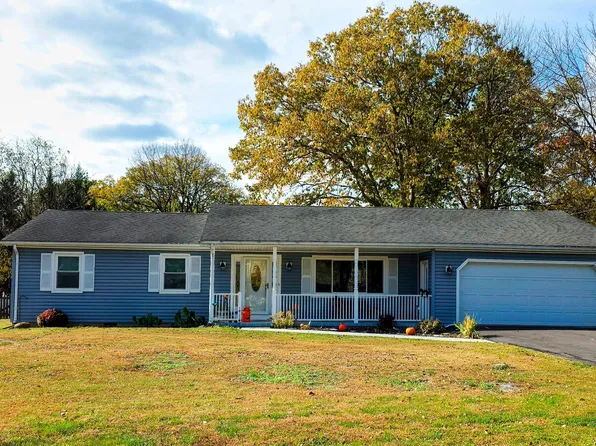 93 Tanbridge Dr, Martinsburg, WV 25401