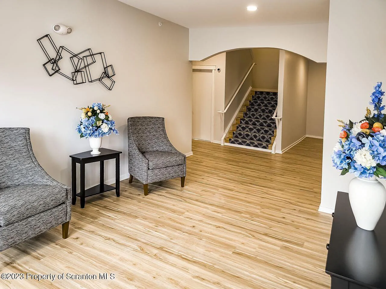 2 bed, 2.0 bath, 1194 sqft, $2,600 — Photo 3