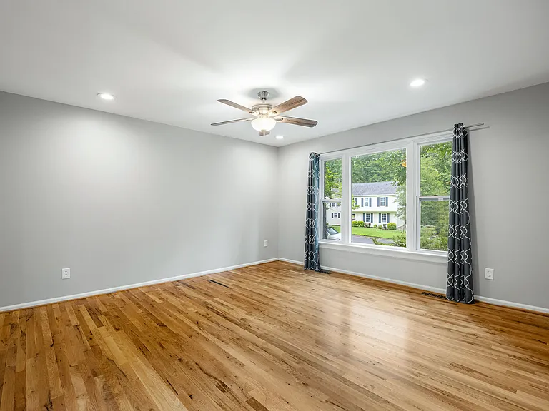 Mid-level living room