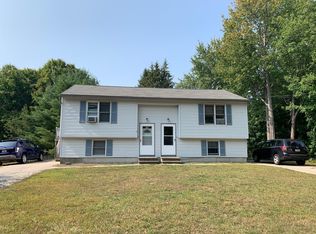 2 Webster St, Springvale, ME 04083