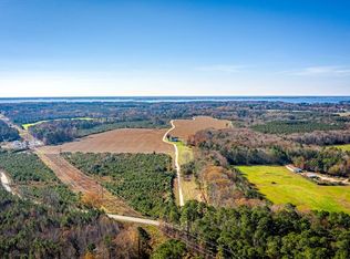 1302 Old Salem Rd, Irvington, VA 22578