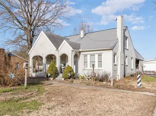 1662 Lower Hopedale Rd, Burlington, NC 27217