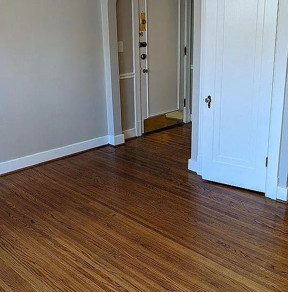 1304 Everett Ave #3 — Photo 4