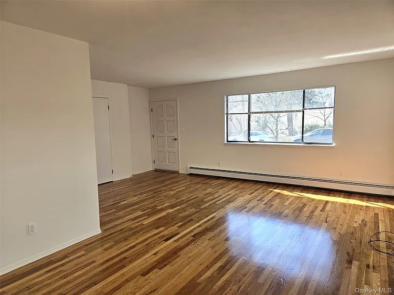 74 Ashwood Rd #1 — Photo 3