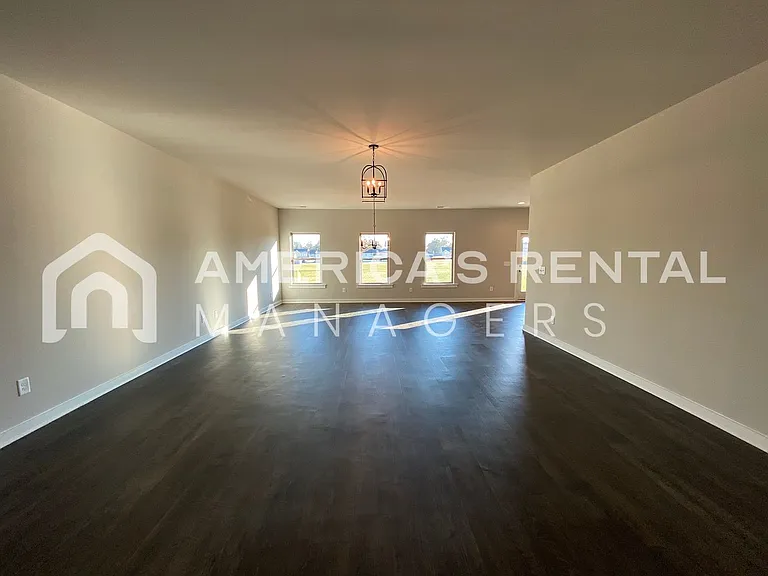 34 Granvil Way — Photo 5