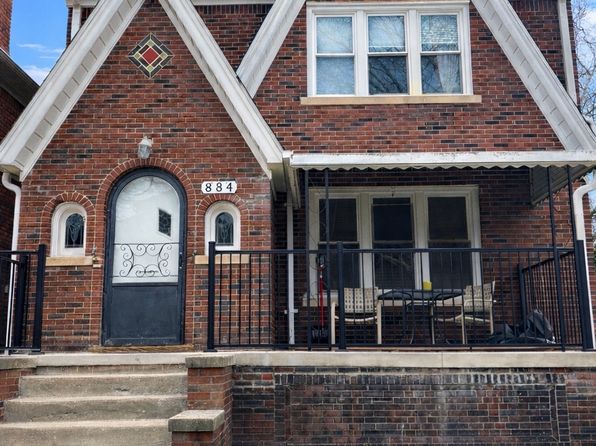 884 Beaconsfield Ave Floor 2