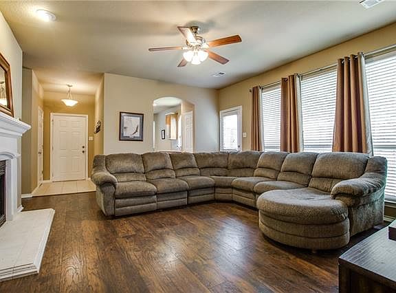 5th image of 9712 Burwell Dr