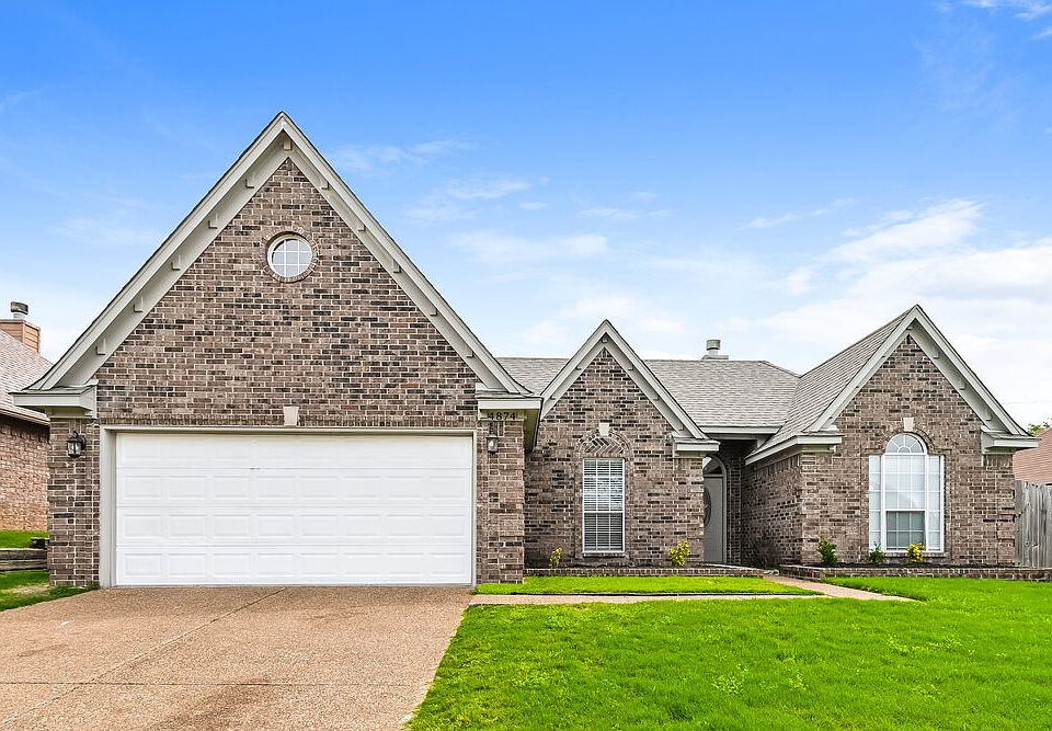 1st image of 4874 Phipps Dr