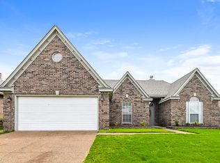 4874 Phipps Dr, Memphis, TN 38125