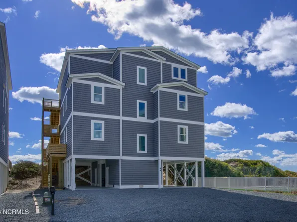 44 Porpoise Place, North Topsail Beach, NC 28460